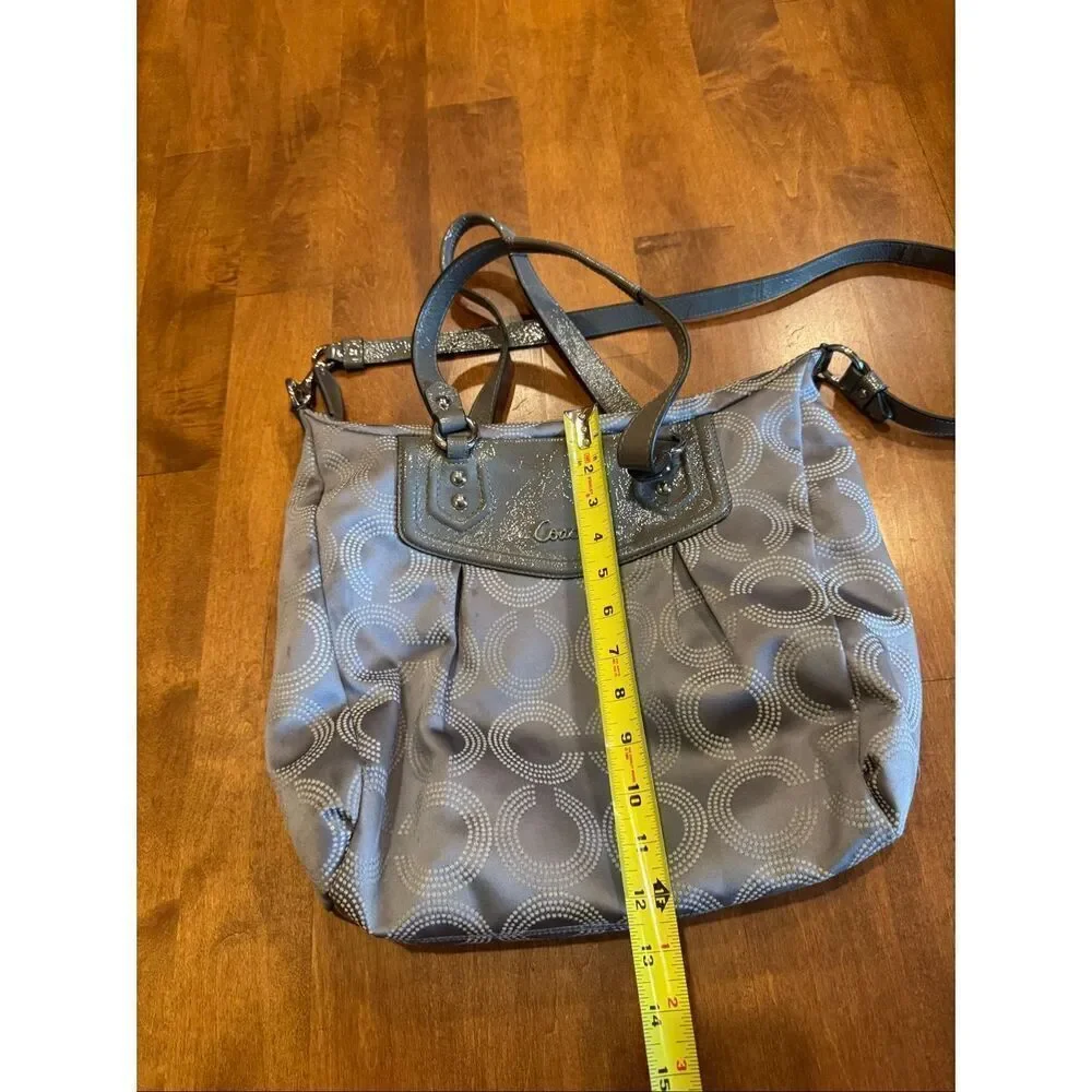 Woman’s coach ashley dotted op art shoulder/crossbody bag/purse gray